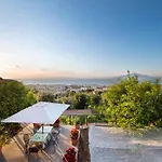 Sorrentovibes - Sea View Rooftop Apartment With Jacuzzi & Garden