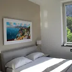 Villa Emanuel White