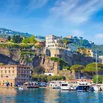 Holiday And Relax In Sorrento