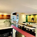 Sorrento Apartments
