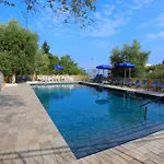 Amore Rentals - Villa Tittina