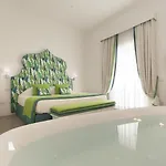 Green Suite