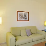 Heart Of Sorrento Apartment