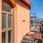 Enchanting Loft - Villa Caruso 2