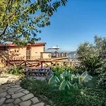 Enchanting Loft - Villa Caruso 2