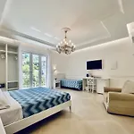 Palazzo Mauro Sorrento Luxury Rooms