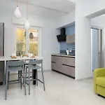 Surya House - Elegant Apartment In Sorrento