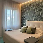 Giga Mare Apartments