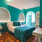 Cafe Latino Suites
