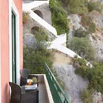 Sorrentovibes - Seaview Home On The Beach & Amazing Views Terrace