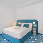 Marina Grande Residence