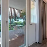 Diamond Suite