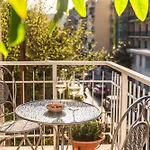 Central Sorrento 3 Bedroom 1 Bt Flat Balcony A/C Wi-Fi
