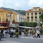 Margot Sorrento House E Spa