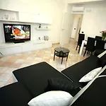 Edo\'S House Sorrento