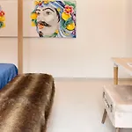 Ulisse Apartment