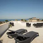 3 Suites View