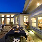 Villa Jewel