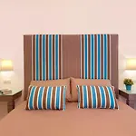 Kira Guest House