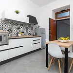 Vittoria Flat Sorrento