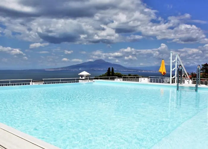 Boutique Hotel Helios (Adults Only)