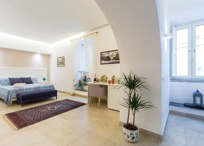 Casetta Fuoro Guest House