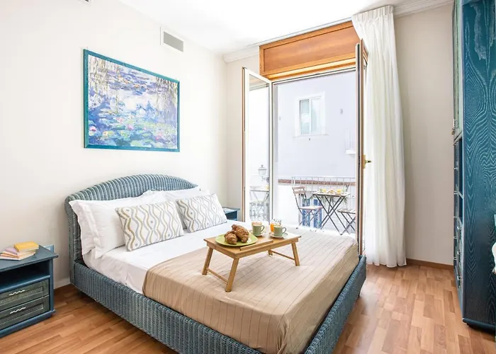 Sorrentovibes - Spacious 3 Bedrooms Apartment In Sorrento Oldtown