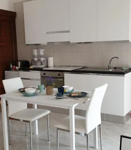 Grimaldi Guest Apartment