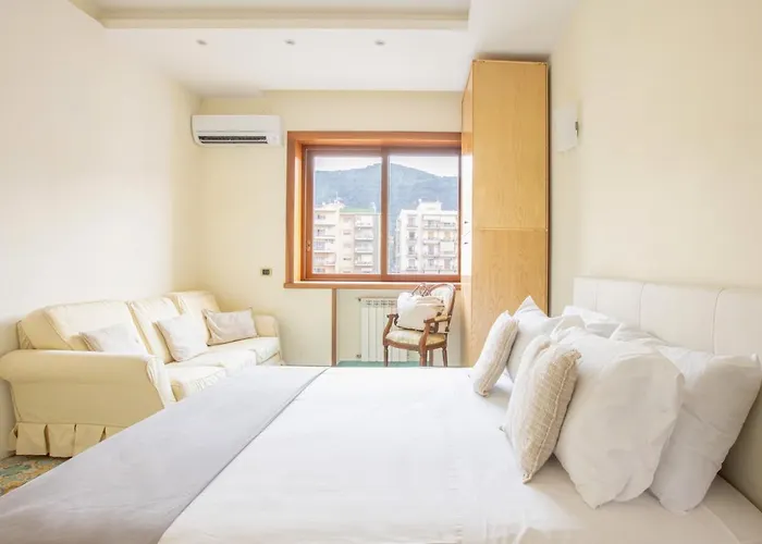 Sorrentovibes - Family Home With Terrace & Amazing View In Sorrento Center