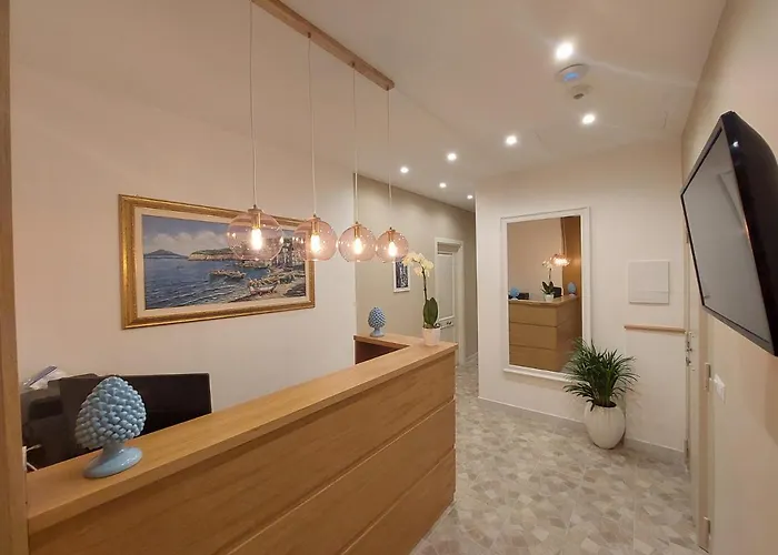 Mistral Luxury Suites