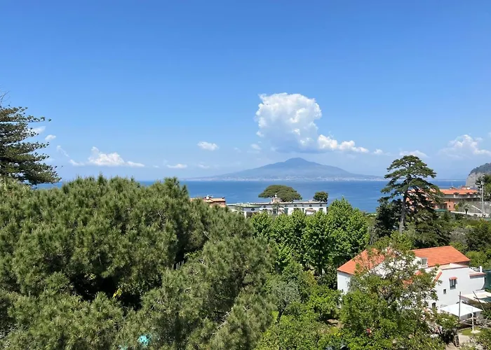 Sorrento Pretty Home Sea View