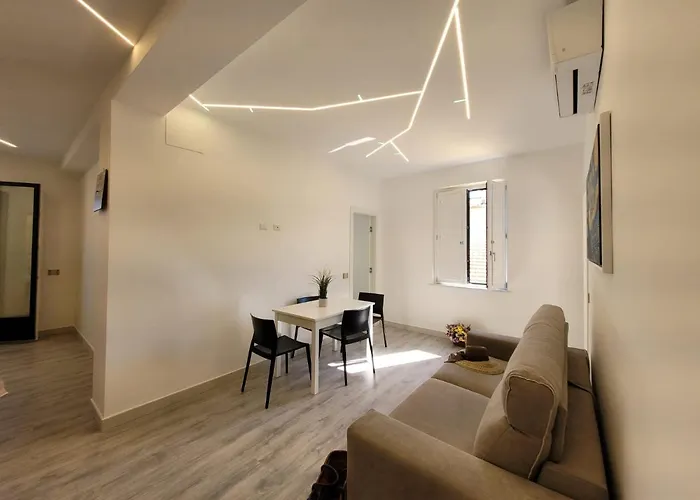 Sara Luxury Apartment 3