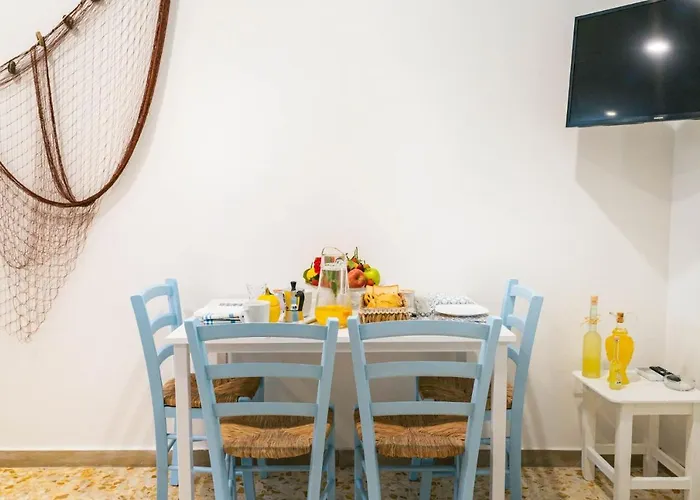 Marina Grande Apartment