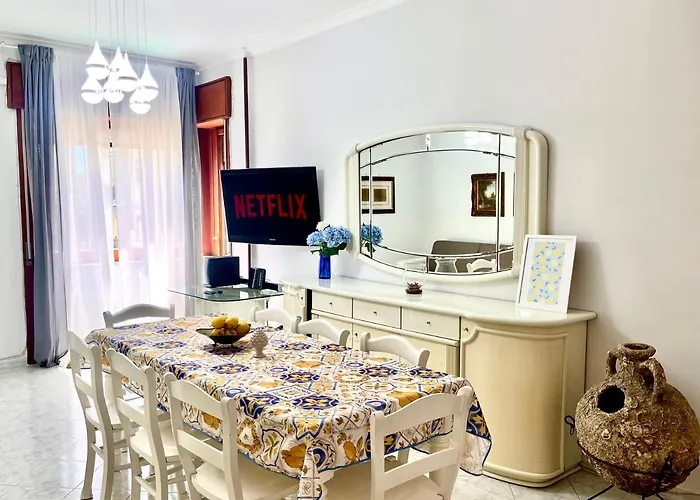 Sorrento\'s Carme \'