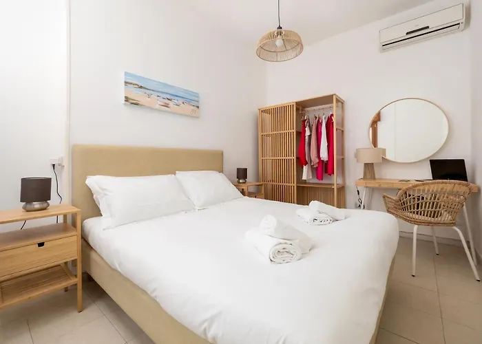 Rossella Holiday Home