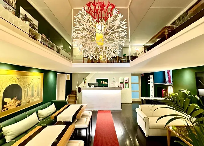 Sorrento Apartments