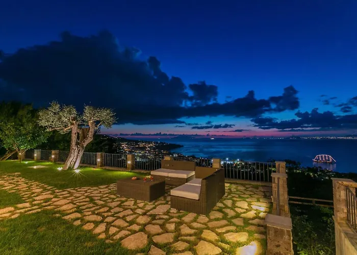 My Exclusive Italy - Luxury Villa With Breathtaking Seaview, Pool, Bbq
