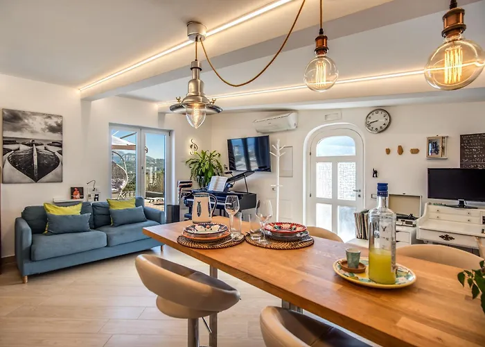 Enchanting Loft - Villa Caruso 2