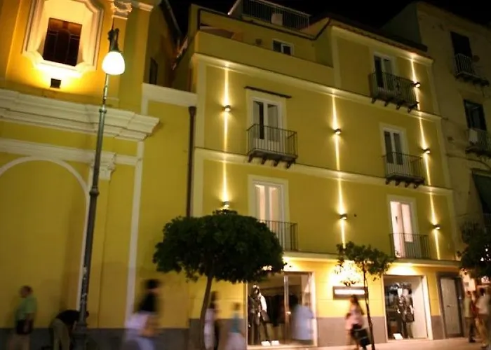 Palazzo Tritone & Abagnale