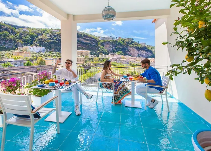 Yourhome - Sersale Suites
