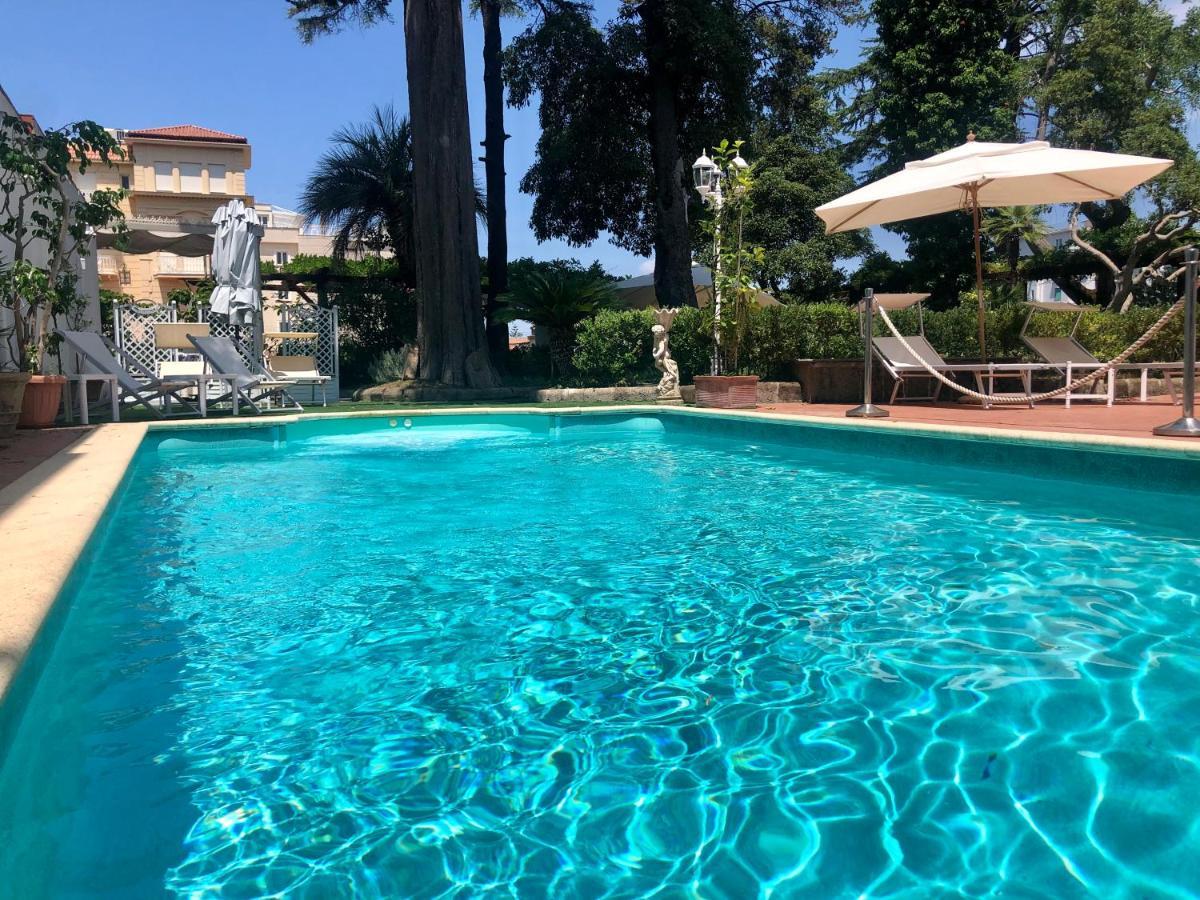 Relais La Rupe 2*