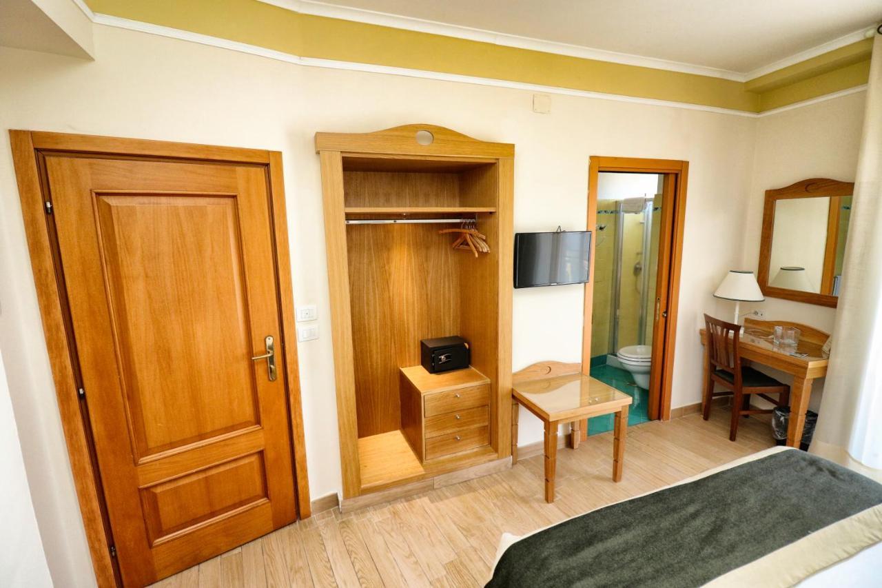 Tourist Hotel 3*