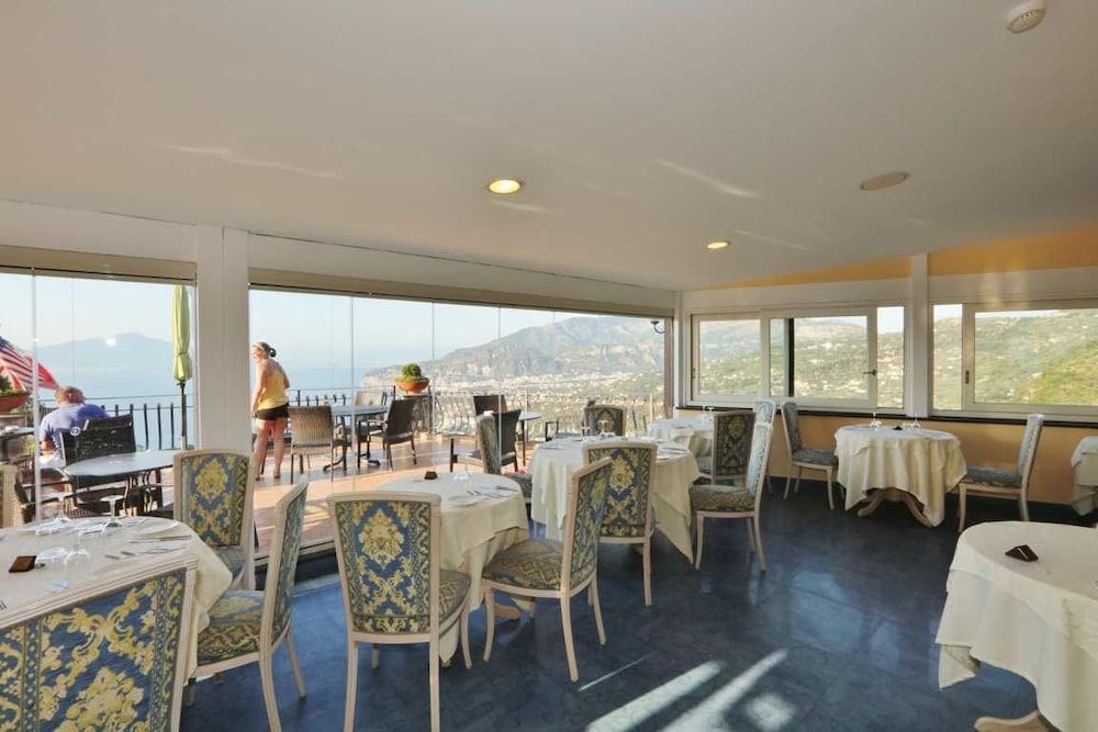 La Vue D'or Hotel 4*