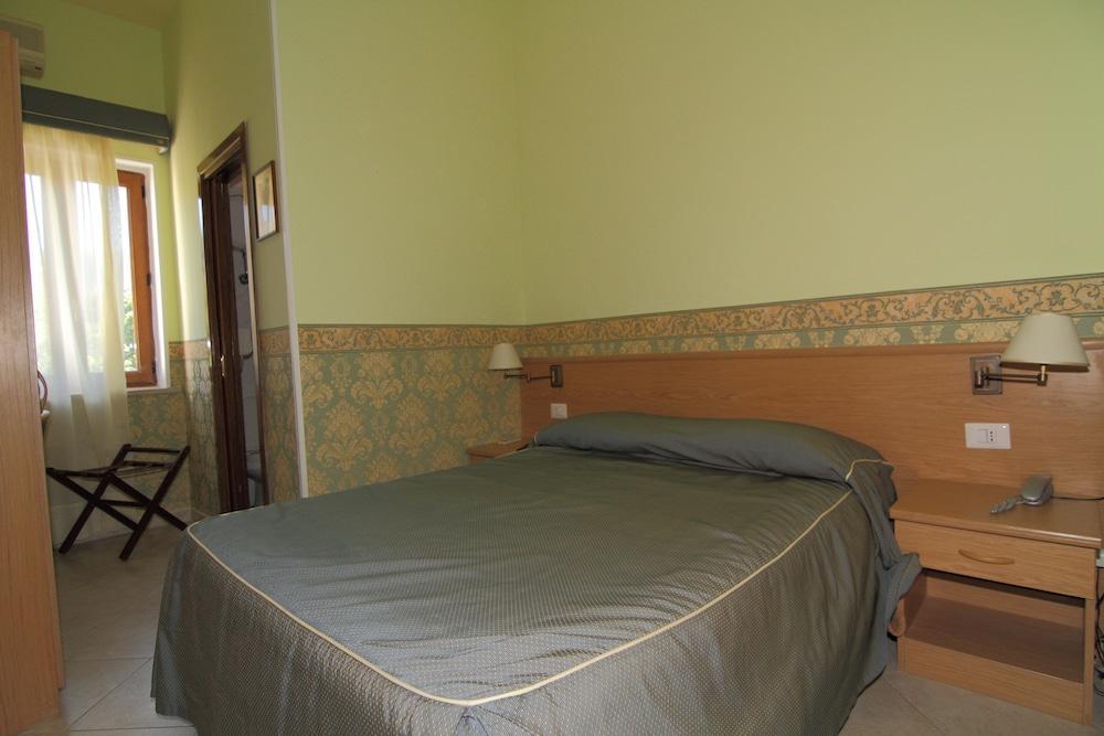 Hotel Nice 3* Sorrento