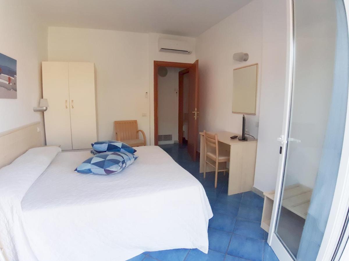 Esperidi Resort 4*