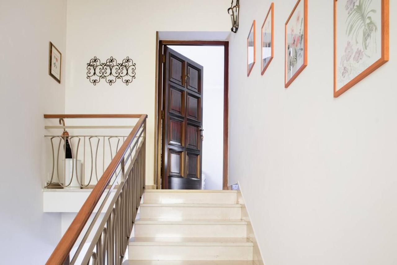 Villa Donna Elisa *