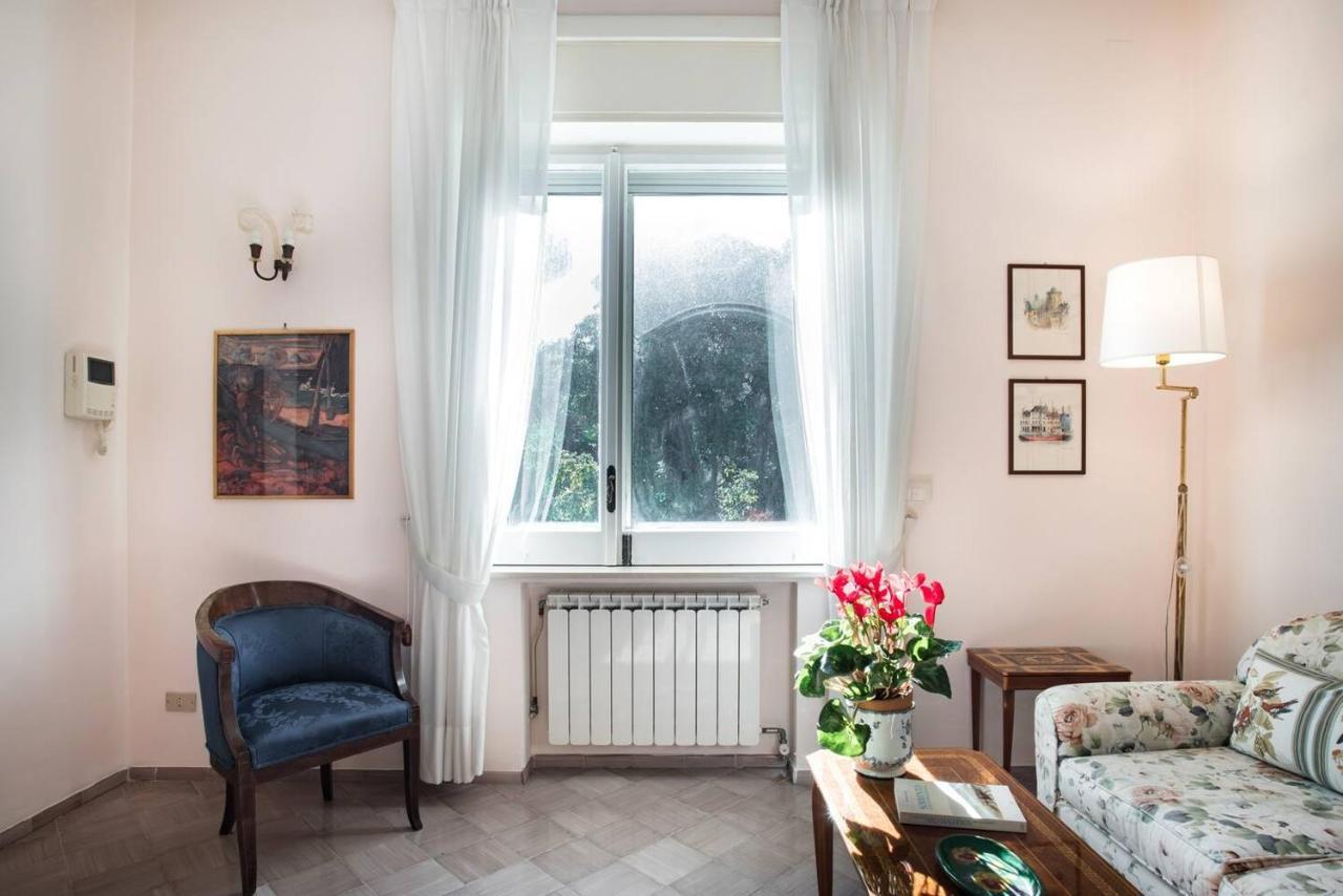 Donna Elisa Villa