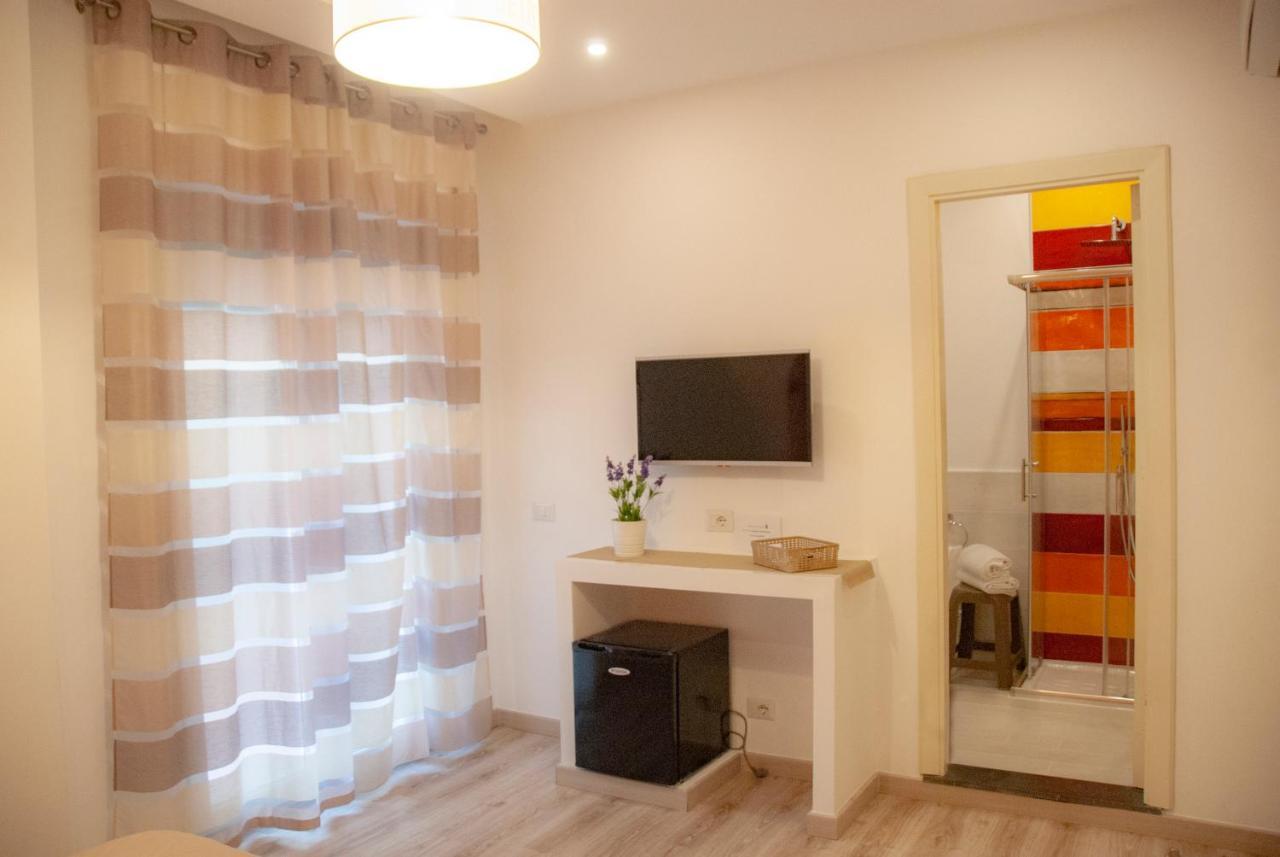 Comfort Con Piscina 3* Sorrento