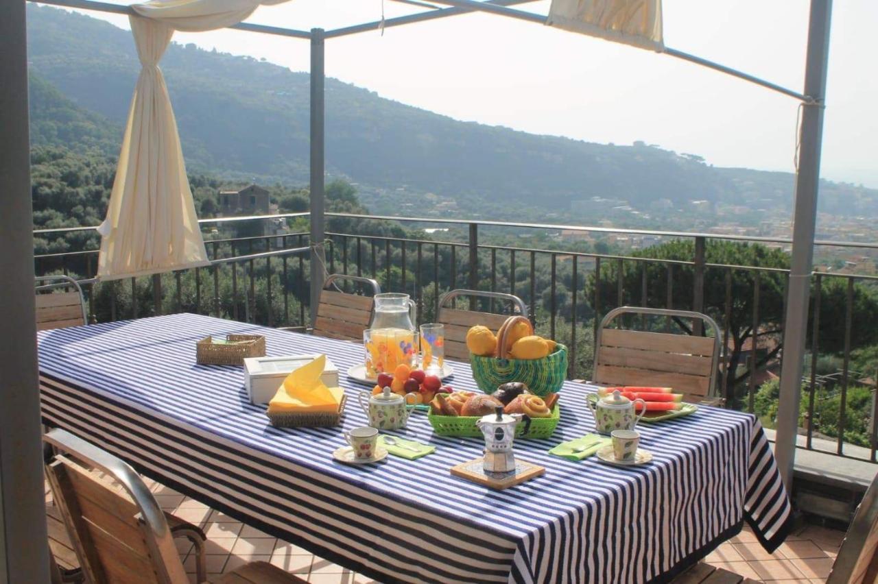 Da Chiara Sea Sight Bed & Breakfast