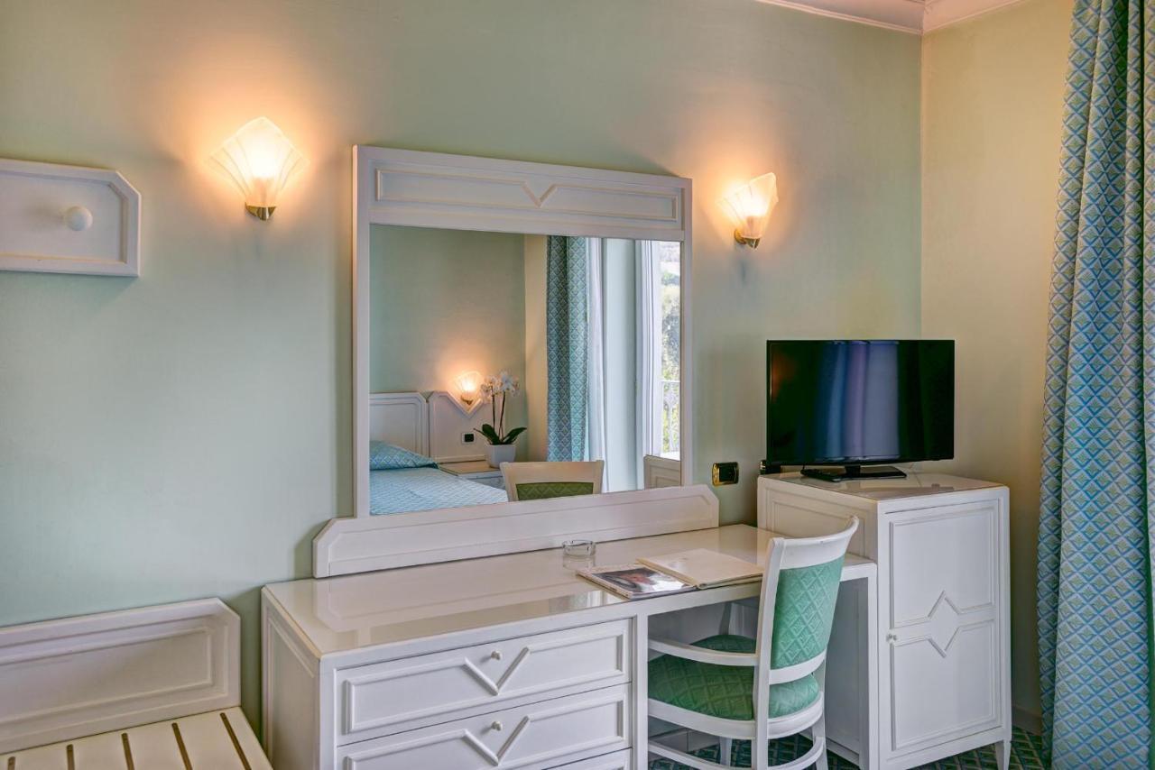 Grand Riviera 4*